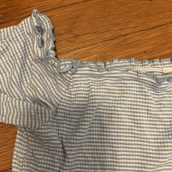 Small Pacsun Blue Stripe Off the Shoulder Short sleeve - Picture 2 of 3